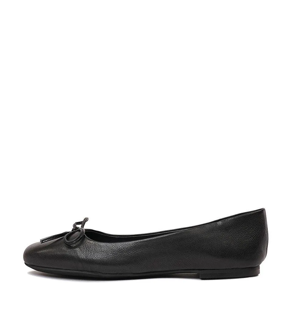 Ballerina Black Leather Ballet Flats