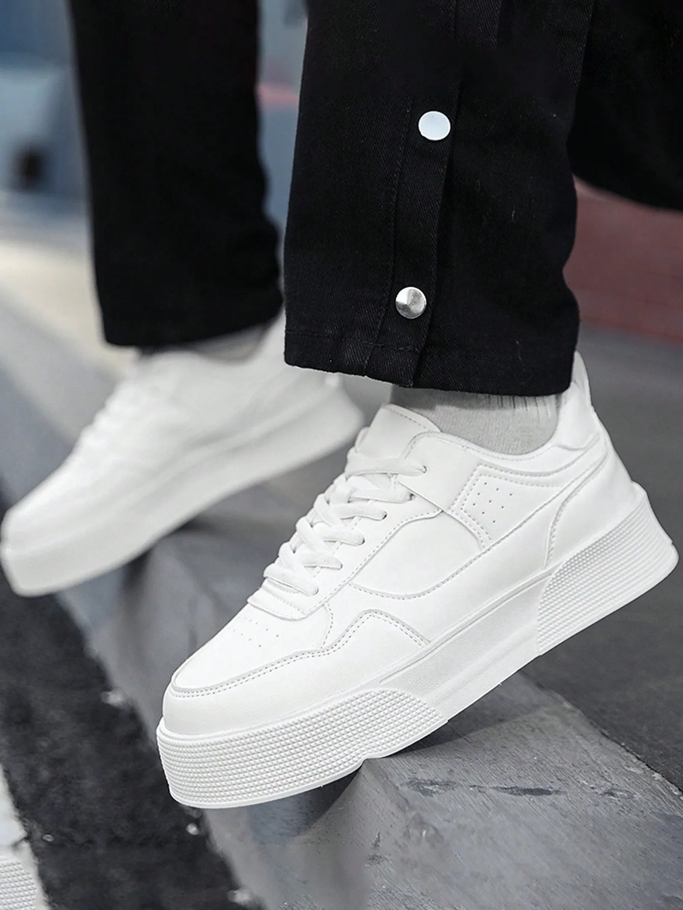 Men's New Style Thick Bottom Height Increasing Breathable White Shoes,