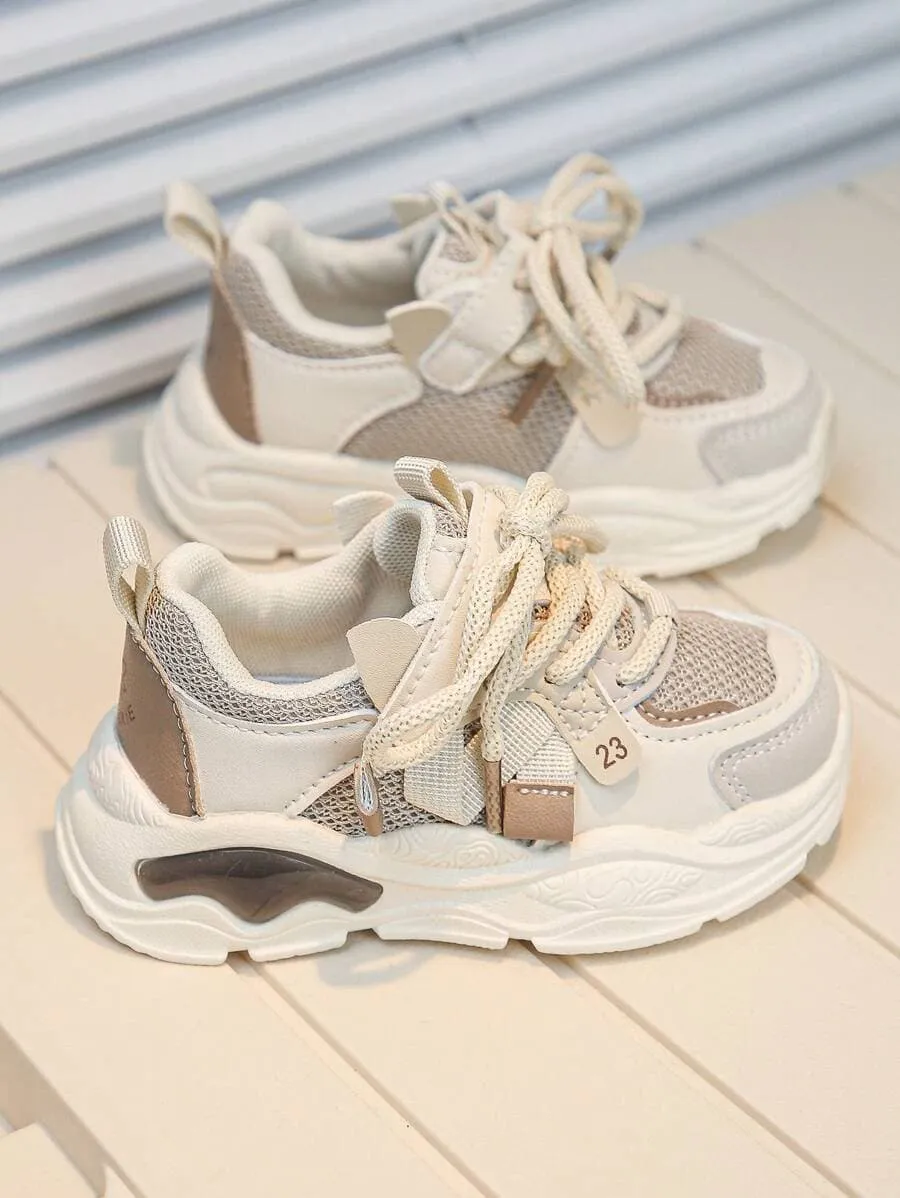 Nova - Baby Sneaker