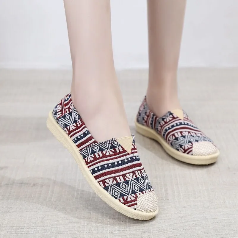 Style Breathable Slip-on Flat Soft Canvas Shoes